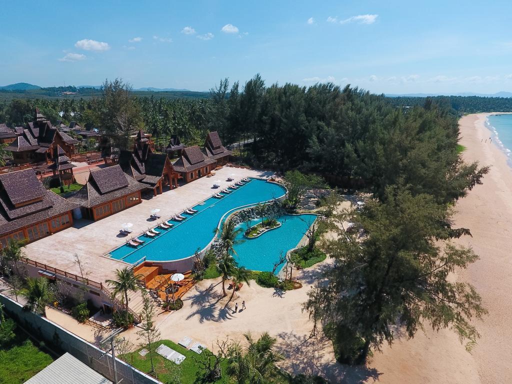 Kombinace - Santhiya Puket Natai Resort/ Bangkok Palace Hotel