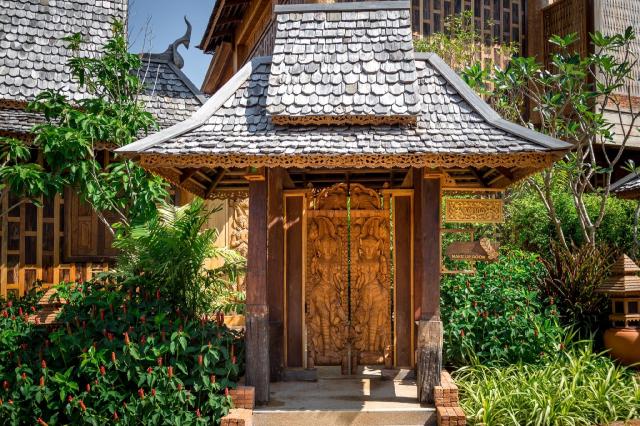 Kombinace - Santhiya Puket Natai Resort & SPA ***** - pláž Nata