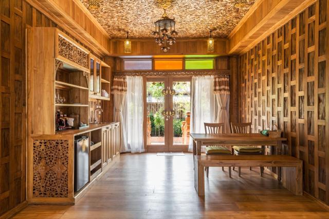 Kombinace - Santhiya Puket Natai Resort & SPA ***** - pláž Nata