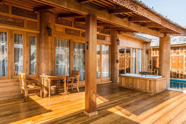 Kombinace - Santhiya Puket Natai Resort & SPA ***** - pláž Nata