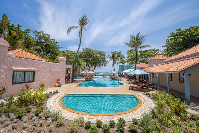 Kombinace - Baan Samui Resort ***, Ko Samui - pláž Chaweng, Bangkok Palace Hotel ***+, Bangkok