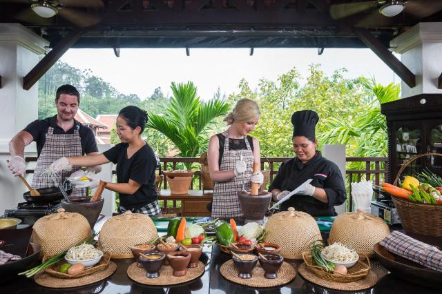 Kombinace - Khaolak Laguna Resort ****, Khaolak - pláž Nang Tho