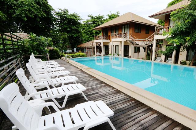 Kombinace - Samed Cabana Resort ***, Ko Samet - pláž Ao Wong Du