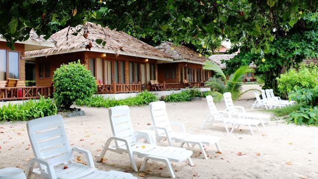 Kombinace - Samed Cabana Resort ***, Ko Samet - pláž Ao Wong Du