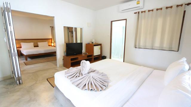 Kombinace - Samed Cabana Resort ***, Ko Samet - pláž Ao Wong Du