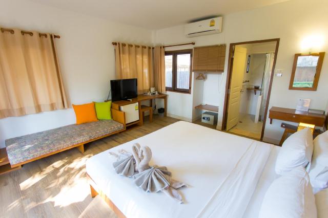 Kombinace - Samed Cabana Resort ***, Ko Samet - pláž Ao Wong Du