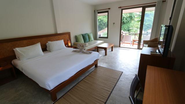 Kombinace - Samed Cabana Resort ***, Ko Samet - pláž Ao Wong Du