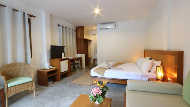 Kombinace - Samed Cabana Resort ***, Ko Samet - pláž Ao Wong Du