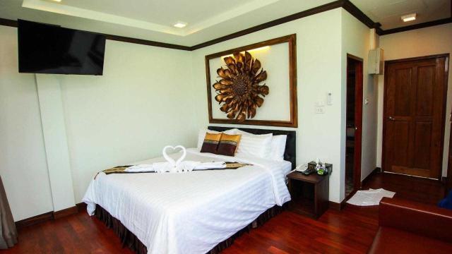 Kombinace - Cabana Lipe Beach Resort ***, Ko Lipe - pláž Sunris