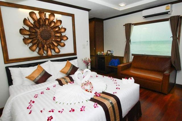 Kombinace - Cabana Lipe Beach Resort ***, Ko Lipe - pláž Sunris