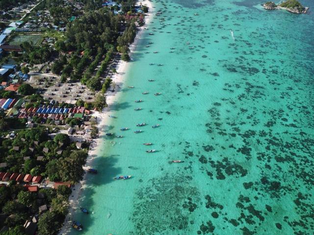 Kombinace - Cabana Lipe Beach Resort ***, Ko Lipe - pláž Sunris