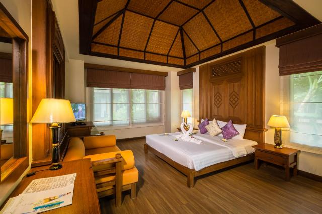Kombinace - Fair House Beach Resort ***, Ko Samui - pláž Chaweng Noi, Bangkok Palace Hotel ***+, Bangkok