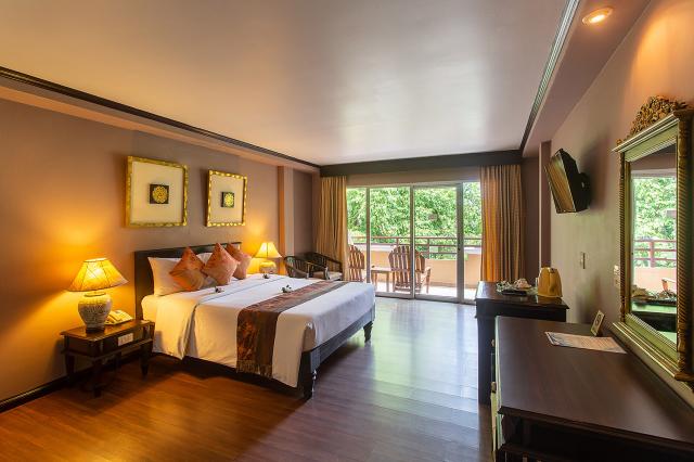 Kombinace - Fair House Beach Resort ***, Ko Samui - pláž Chawen