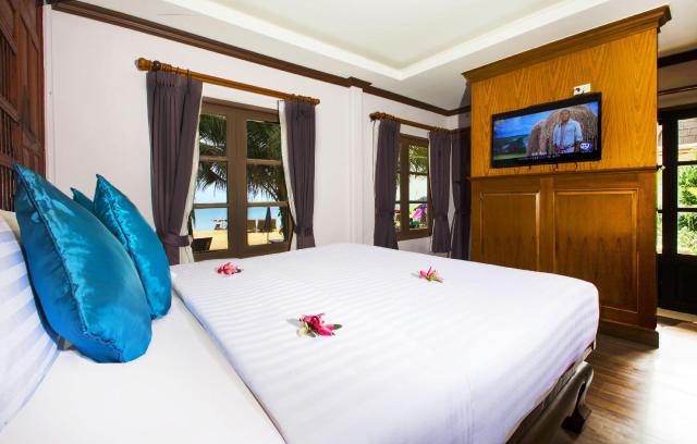 Kombinace - Fair House Beach Resort ***, Ko Samui - pláž Chawen