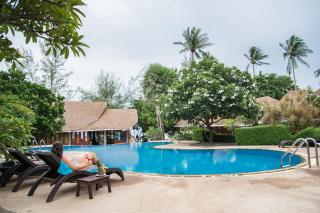 Kombinace - Koh Tao Coral Grand Resort ***, Ko Tao - pláž Sairee, Bangkok Palace Hotel ***+, Bangkok
