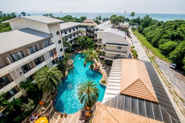 Kombinace - Sea Breeze Resort ***, Pattaya, Bangkok Palace Hote
