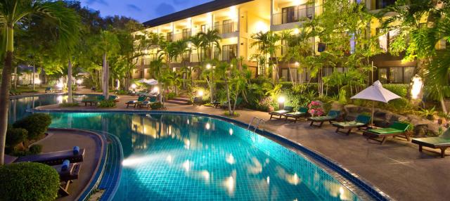 Kombinace - Green Park***, Pattaya, Bangkok Palace Hotel ***+, 