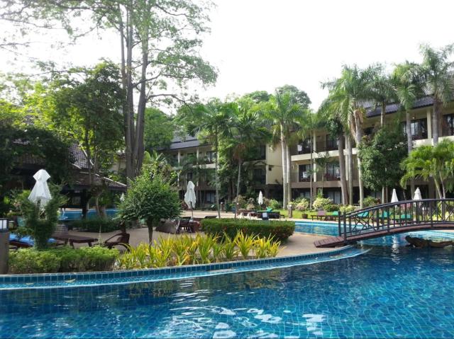Kombinace - Green Park***, Pattaya, Bangkok Palace Hotel ***+, 