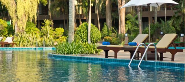 Kombinace - Green Park***, Pattaya, Bangkok Palace Hotel ***+, 