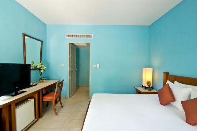 Kombinace - Green Park***, Pattaya, Bangkok Palace Hotel ***+, 