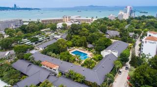 Kombinace - Sunshine Garden, Pattaya, Bangkok Palace Hotel, Bangkok