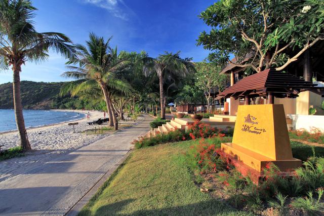 Kombinace - Le Vimarn Cottages & Spa ****, Ko Samet - pláž Ao P