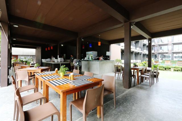 Kombinace - La Lune Beach Resort ***, Ko Samet - pláž Ao Wong D