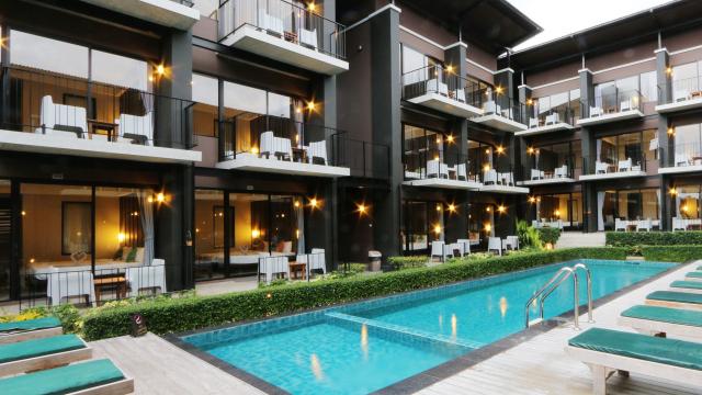 Kombinace - La Lune Beach Resort ***, Ko Samet - pláž Ao Wong D