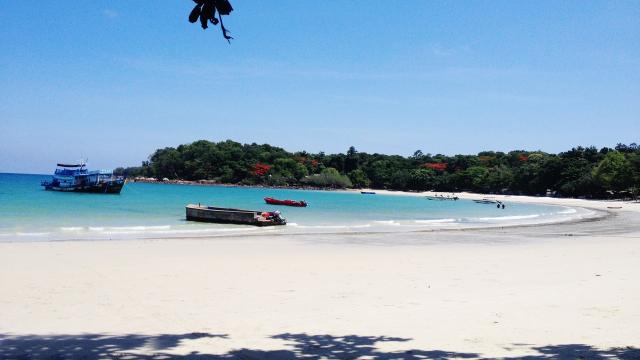 Kombinace - La Lune Beach Resort ***, Ko Samet - pláž Ao Wong D