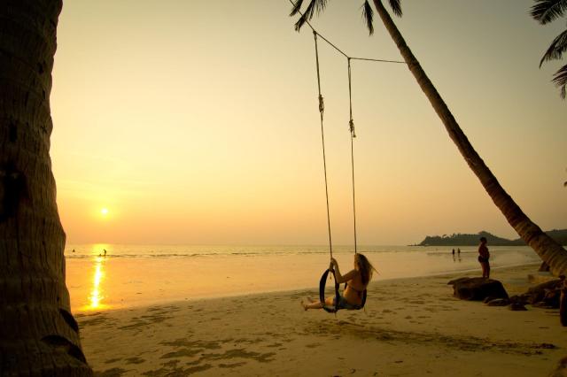Kombinace - Santhiya Tree Resort ****, Ko Chang - pláž Klong Pr