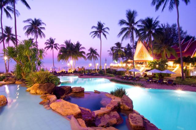 Kombinace - Santhiya Tree Resort ****, Ko Chang - pláž Klong Pr