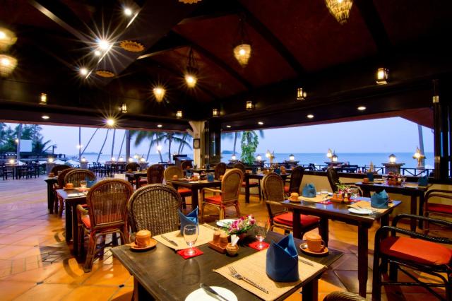 Kombinace - Santhiya Tree Resort ****, Ko Chang - pláž Klong Pr