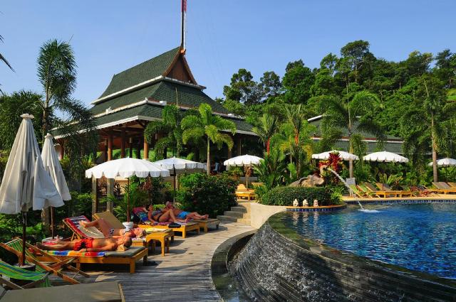 Kombinace - Chai Chet Resort ***, Ko Chang - pláž  Klong Prao, 