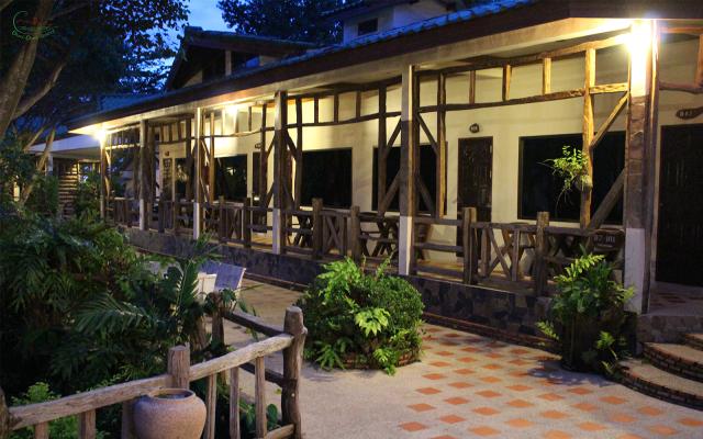 Kombinace - Chai Chet Resort ***, Ko Chang - pláž  Klong Prao, 