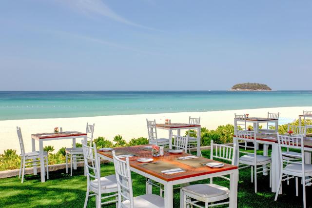 Kombinace - Katathani Resort *****, Phuket - pláž Kata, Bangkok