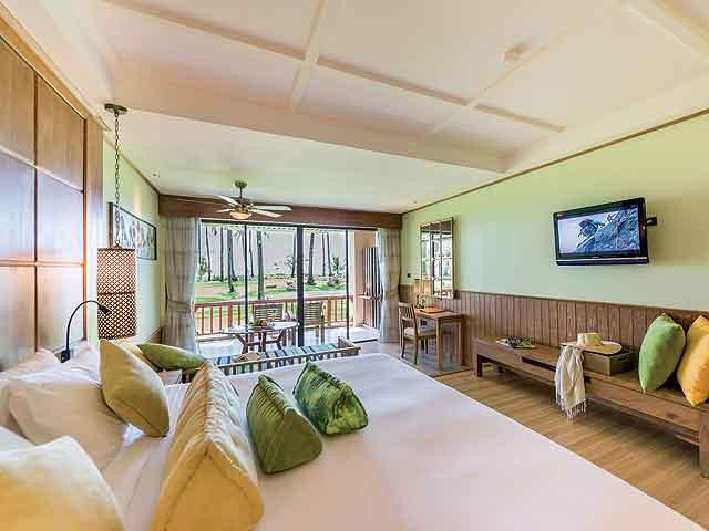 Kombinace - Katathani Resort *****, Phuket - pláž Kata, Bangkok