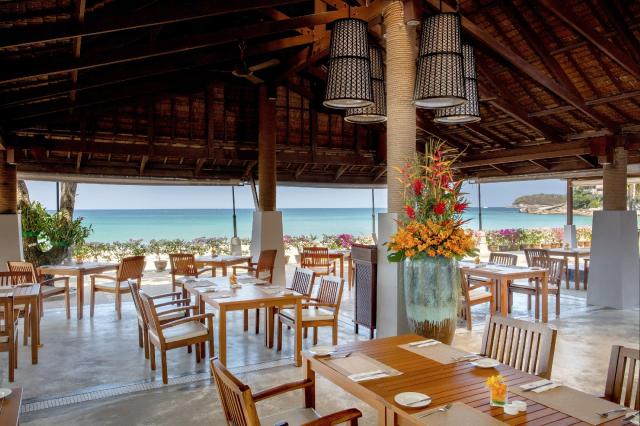 Kombinace - Katathani Resort *****, Phuket - pláž Kata, Bangkok