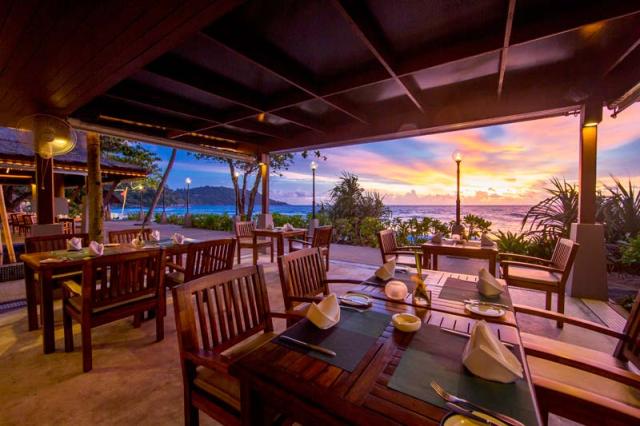 Kombinace - Katathani Resort *****, Phuket - pláž Kata, Bangkok