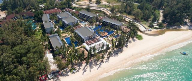Kombinace - Sunwing Bangtao Beach ****, Phuket, Bangkok Palace 