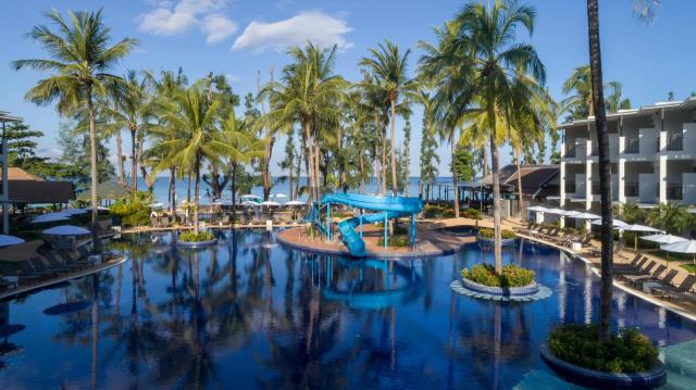 Kombinace - Sunwing Bangtao Beach ****, Phuket, Bangkok Palace 