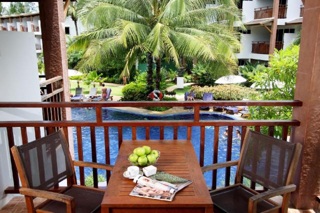Kombinace - Sunwing Bangtao Beach ****, Phuket, Bangkok Palace 