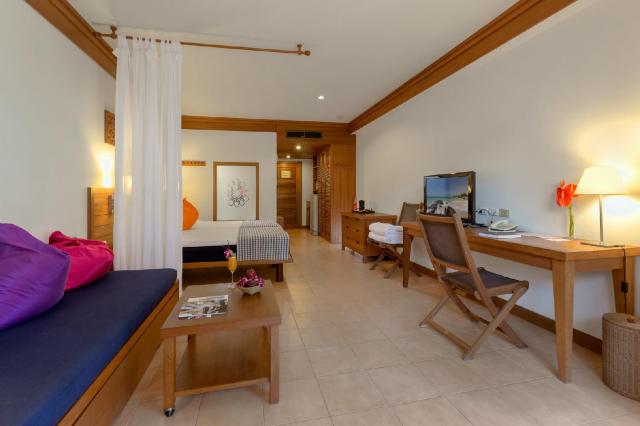 Kombinace - Sunwing Bangtao Beach ****, Phuket, Bangkok Palace 
