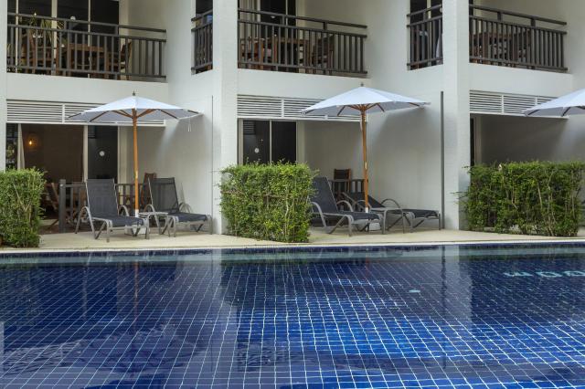 Kombinace - Sunwing Bangtao Beach ****, Phuket, Bangkok Palace 