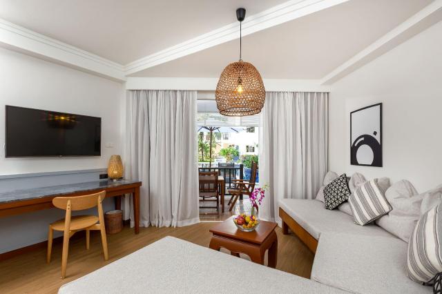 Kombinace - Sunwing Bangtao Beach ****, Phuket, Bangkok Palace 