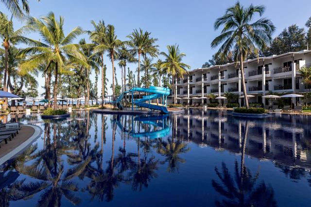 Kombinace - Sunwing Bangtao Beach ****, Phuket, Bangkok Palace 