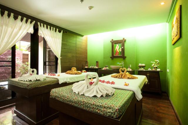 Kombinace - Kata Palm Resort & Spa ****, Phuket - pláž Kata, Ba