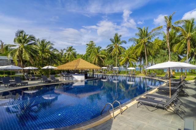 Kombinace - Kamala Beach Sunprime Resort ****, Phuket - pláž Ka