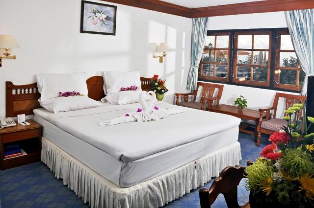 Kombinace - Phuket Ocean Resort ***, Phuket - pláž Karon, Bangk