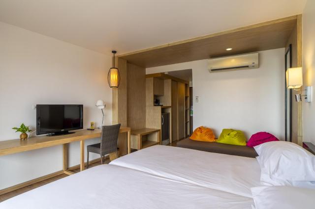 Kombinace - Phuket Ocean Resort ***, Phuket - pláž Karon, Bangk