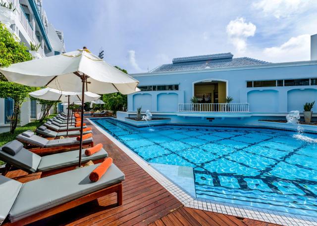 Kombinace - Andaman Seaview Hotel ****, Phuket - pláž Karon, Ba